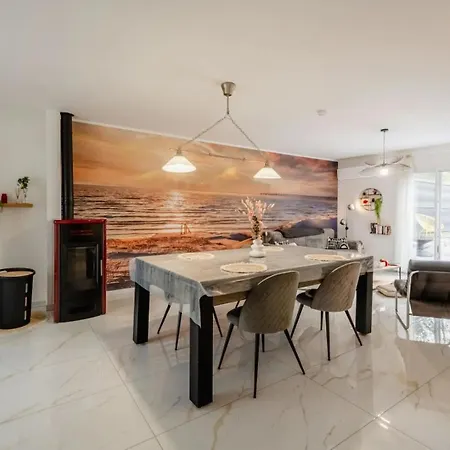 L'echappee Belle Apartment *