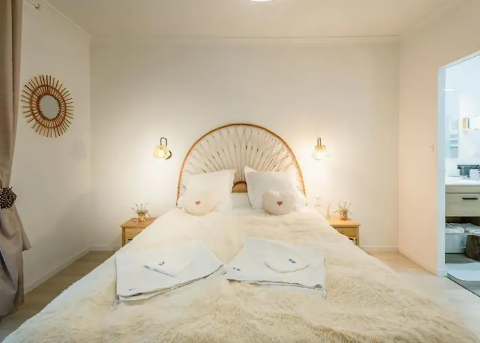 L'echappee Belle Apartment *